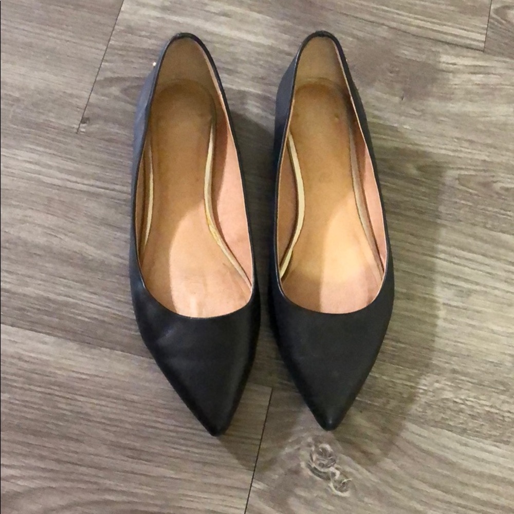 Aldo leather flats